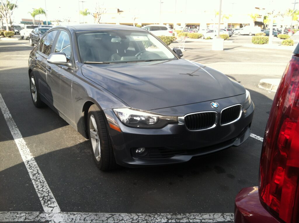 BMW F30